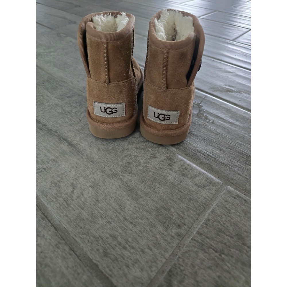 UGG Kids‎ Jona Chestnut Suede Boots Size 12 Winter Cold